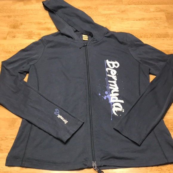 Bundle of 7 tops and sweatshirts - Picture 2 of 11